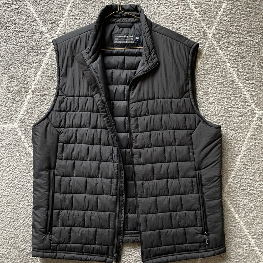 Abercrombie & Fitch Slim Vest